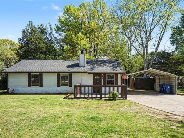 724 Highland Loop, Lawrenceville, GA 30046