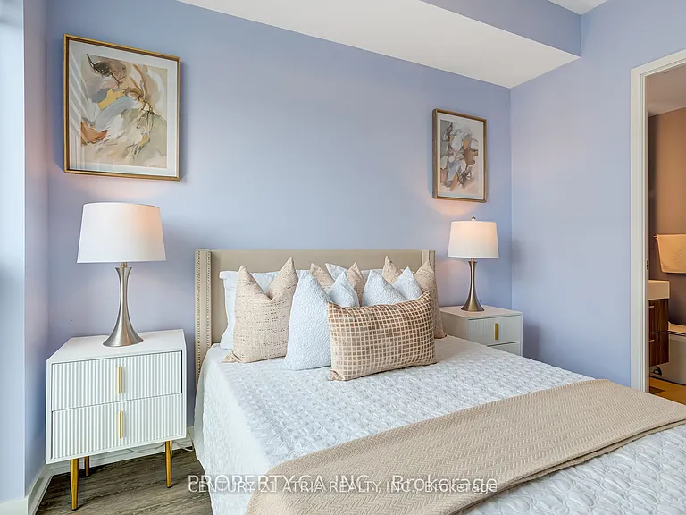 1 Yorkville Ave #3507 — Photo 9