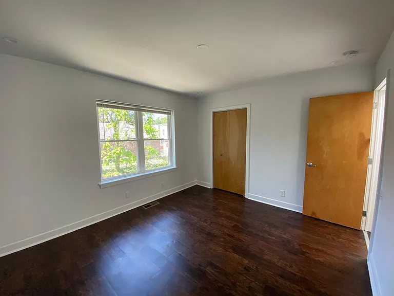 269 Montana St — Photo 14
