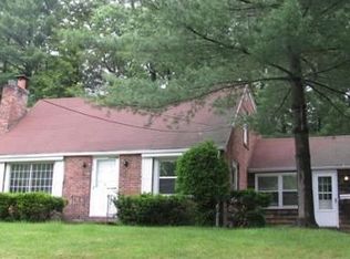 253 Burbank Rd, Longmeadow, MA 01106