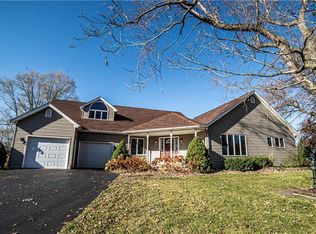 4142 Johnson Rd, Lockport, NY 14094