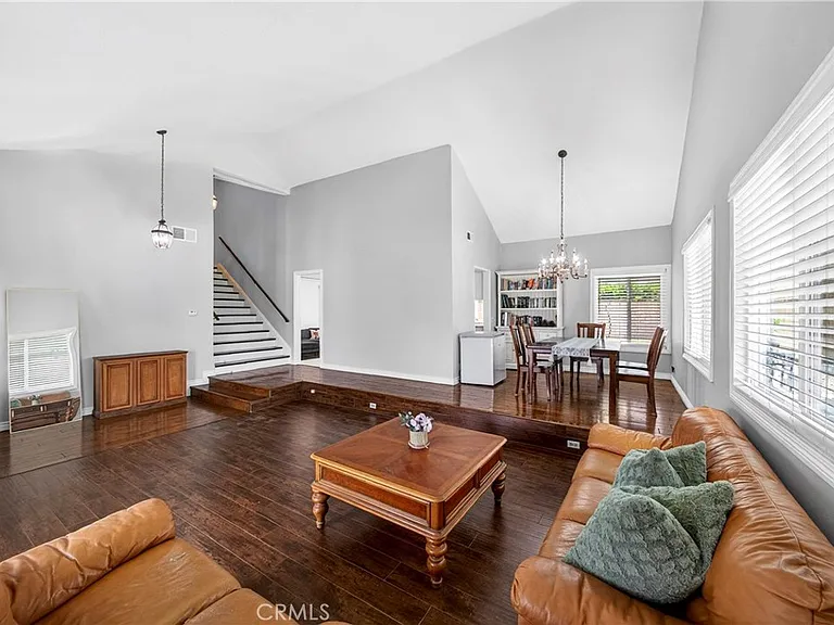 2540 Royale Pl — Photo 4
