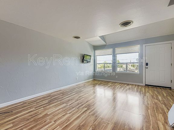 4th image of 341 S Estes St APT 32