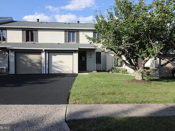 2nd image of 1012 Winfield Ct