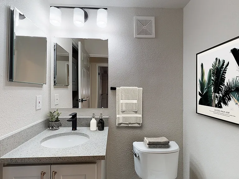Ridgeline Arvada Apartments — Photo 5