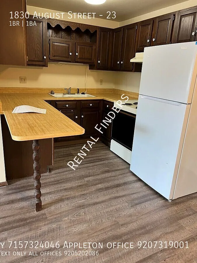 1 bed, $895 — Photo 1