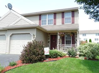 302 Elmshire Dr, Lancaster, PA 17603