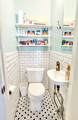 Rented by Voro, LLC | media 19