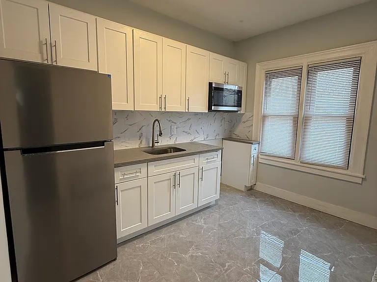 4401 Mundy Ln #2 — Photo 2