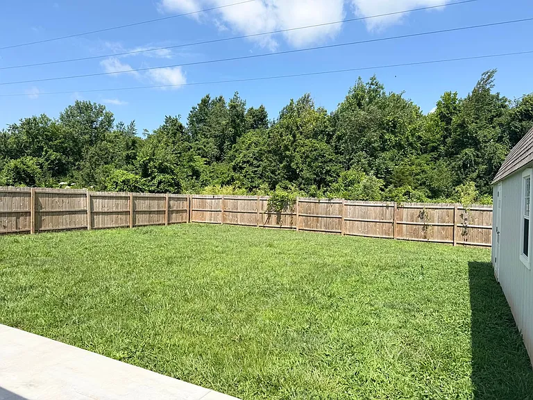444 Sideline Dr — Photo 28