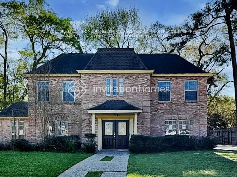 1st image of 15407 Pebble Bend Dr