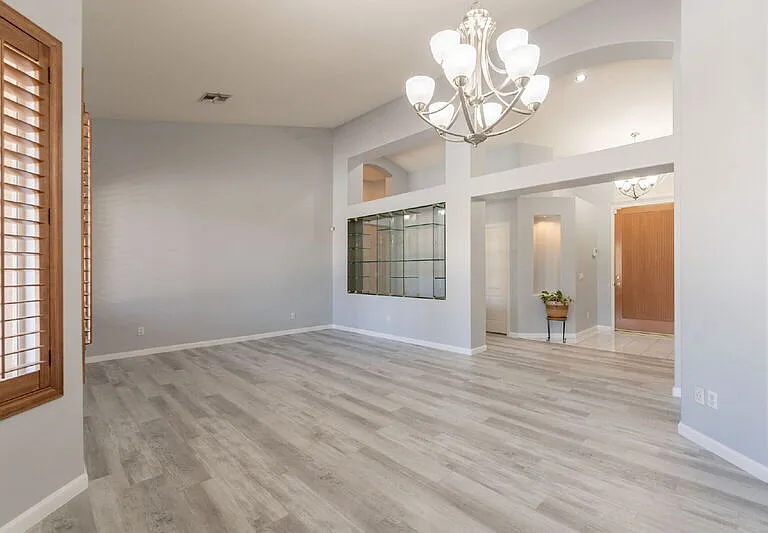 7167 W Abraham Ln — Photo 9