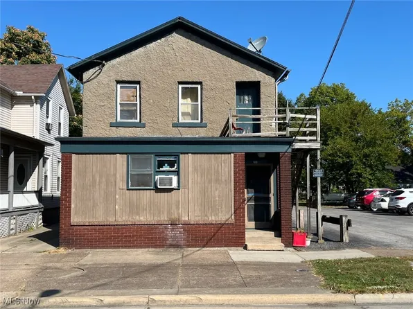 217-221 Scott St, Sandusky, OH 44870