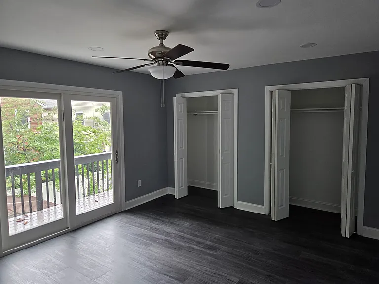136 Fulton Ave — Photo 13