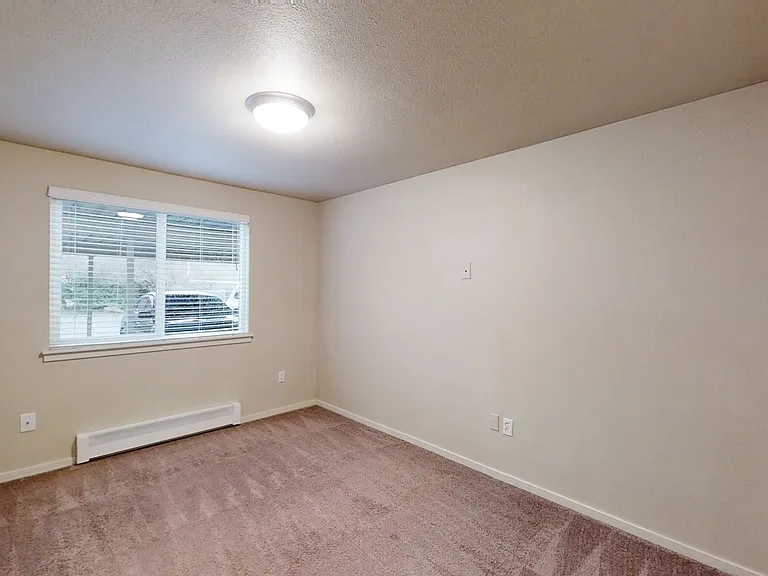15915 52ND ST E — Photo 19