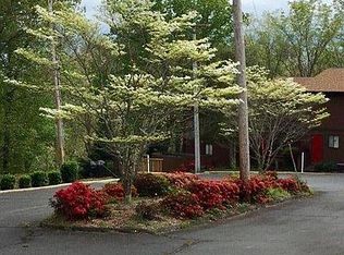 145 State Park Rd, Jamestown, KY 42629