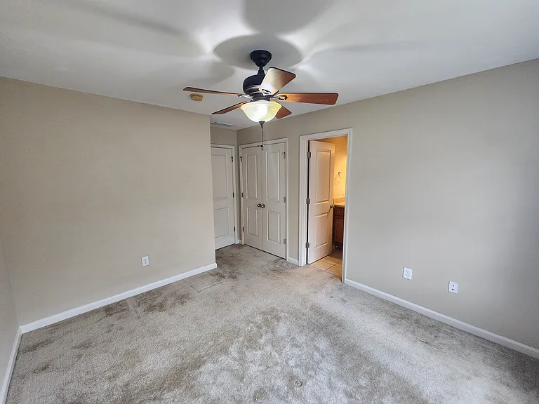 239 Ruth St #16 — Photo 11