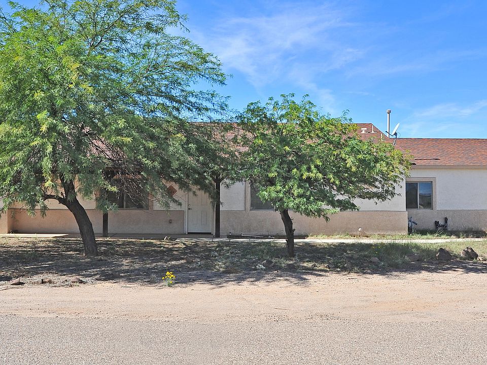 1st image of 4829 N Buckmeister Way