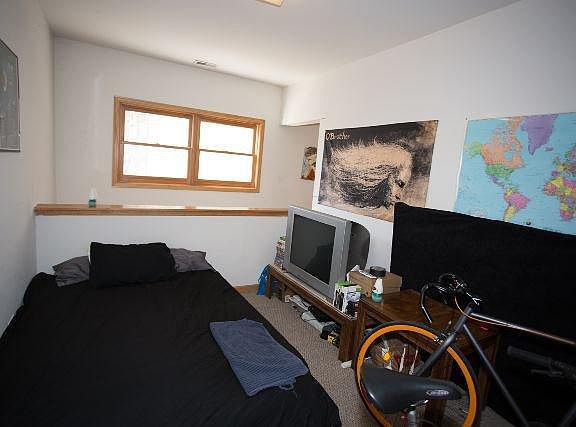 5th image of 1465 W Cortez St #One_south_