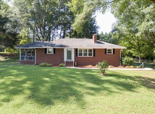 3730 Beeson Dairy Rd, Winston Salem, NC 27105