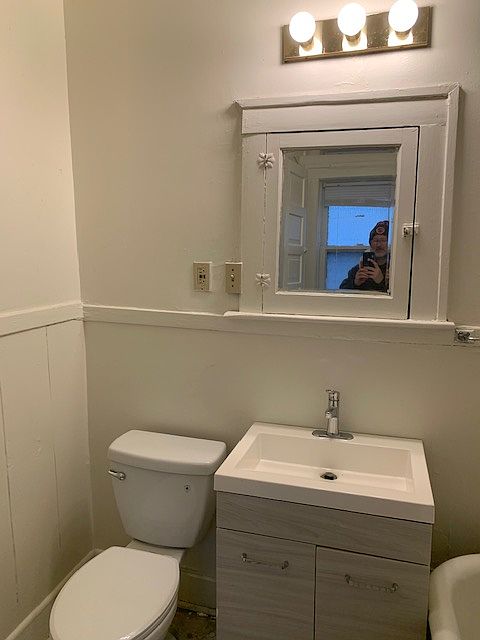 1st image of 2757 Euclid Heights Blvd #4