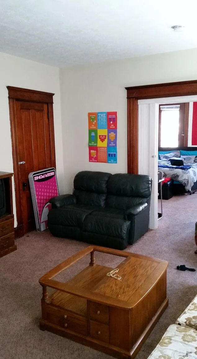 249 W Mcmillan Street — Photo 4