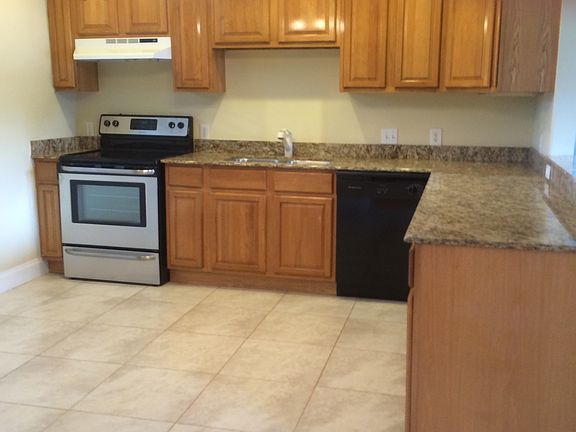 4th image of 4718 W Wallace Ave