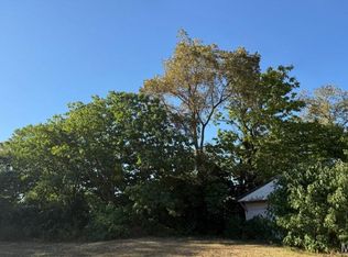 105/107 Lombar St, Iberia, MO 65486