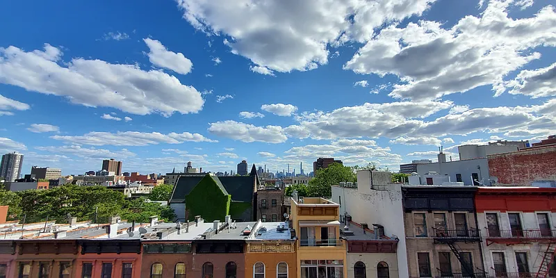 Rented by Premier One Realty LLC | media 20