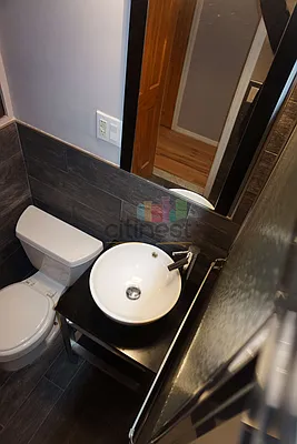 Rented by Citi Nest Group LLC | media 34