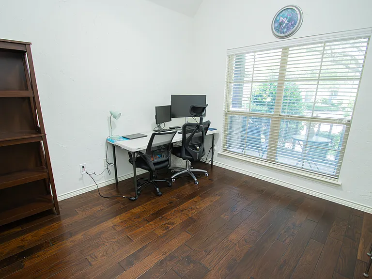 10017 Bell Rock Rd — Photo 11