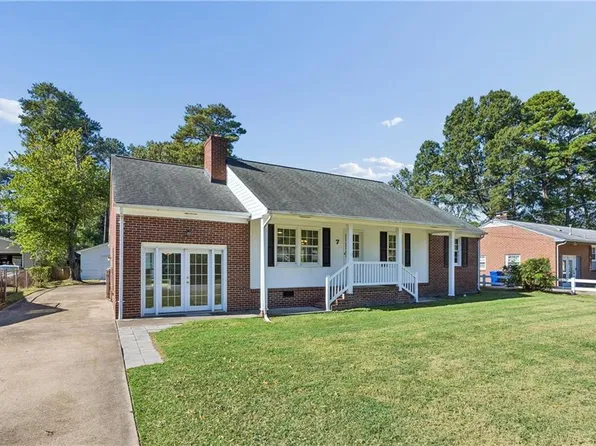 7 Fawn Ln, Newport News, VA 23602