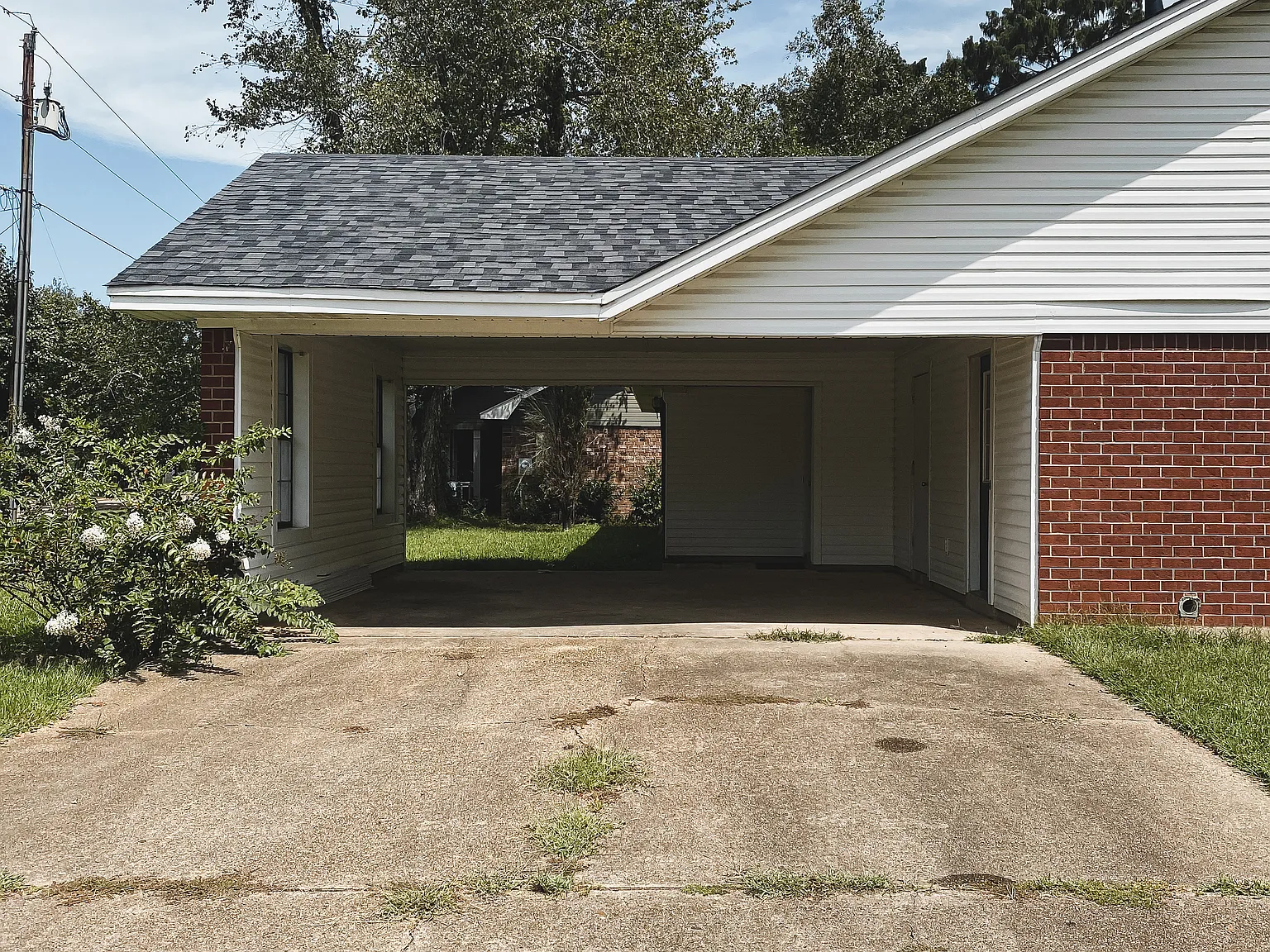 4 bed, 2109 sqft, $3,000 — Photo 3