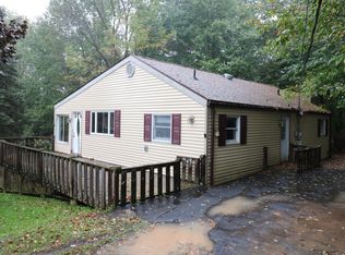 1713 Windemere Ln, Lake Ariel, PA 18436