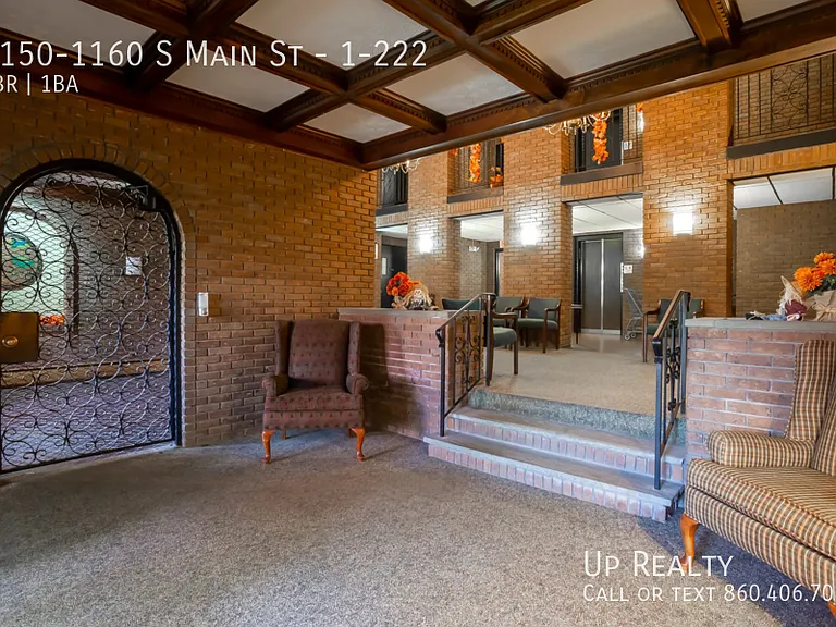1150-1160 S Main St #1-222 — Photo 7