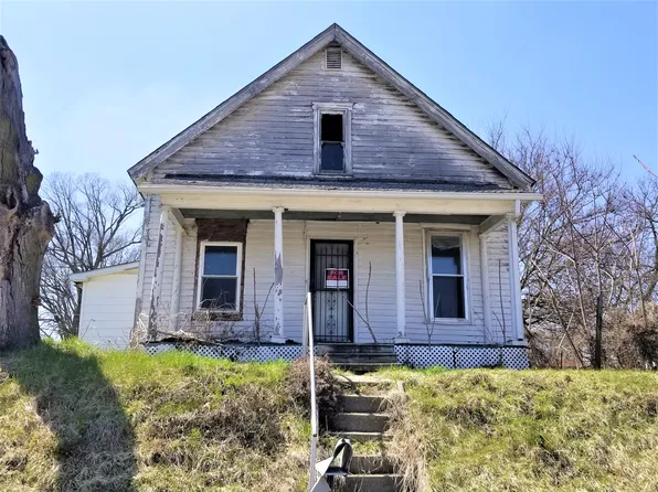 2214 S Branson St, Marion, IN 46953