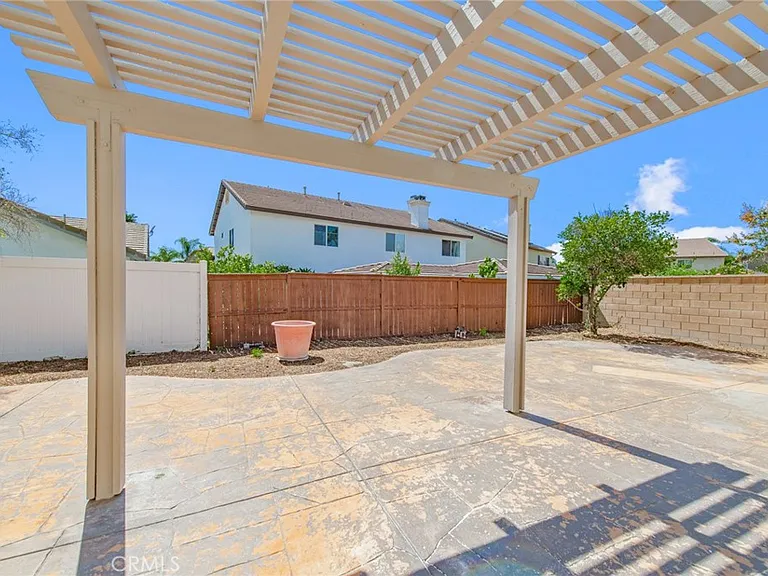 6915 Cedar Creek Rd — Photo 5