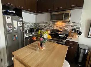 25-34 31st St #6B, Astoria, NY 11102