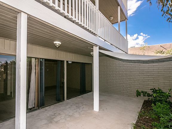 5th image of 2740 Saratoga Ave