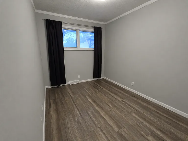 6000 Colby St — Photo 7