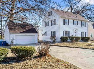 295 Kenilworth Rd, Waterloo, IA 50701