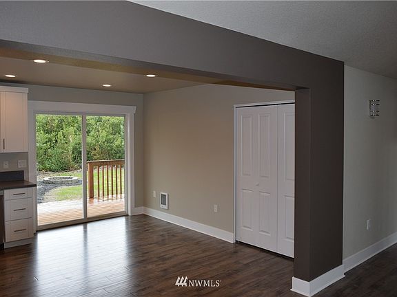 2nd image of 1225 Fairwood Avenue SW