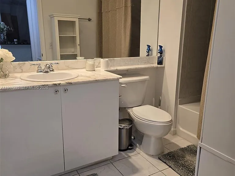 18800 NE 29th Ave #321 — Photo 3