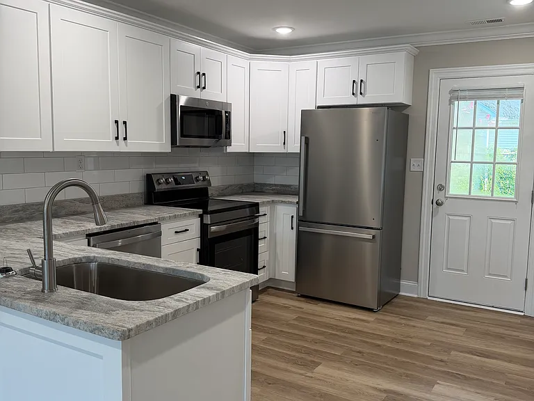 25 E Rawlings Ln — Photo 2