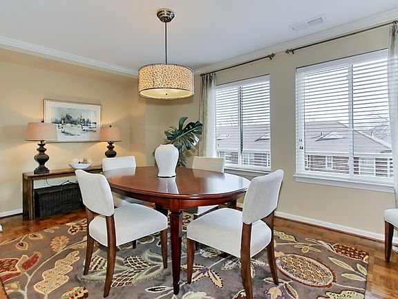 3rd image of 1231 N Nash St #1