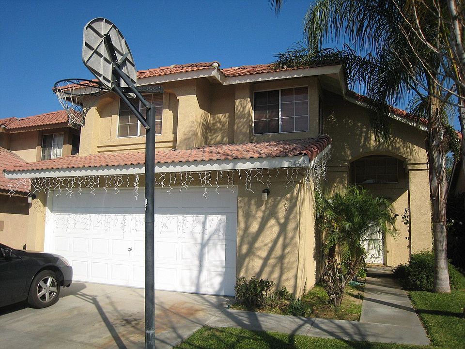 COMPLIMENTS OF PARK PLACE REAL ESTATE