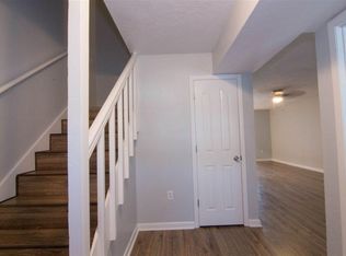 501 SW 75th St APT B14, Gainesville, FL 32607