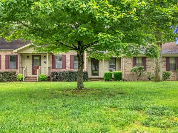 2434 Haven Cove Ln, Chattanooga, TN 37421