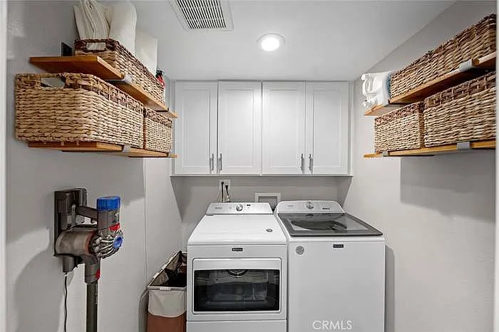 3217 Montana Ave — Photo 5