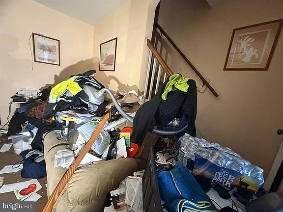 3rd image of 1479 Morris Rd SE